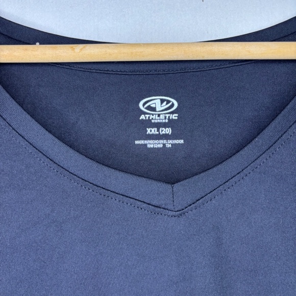 Athletic Works Womens Black Short Sleeve Athletic Tee Shirt Size XXL - Picture 3 of 4